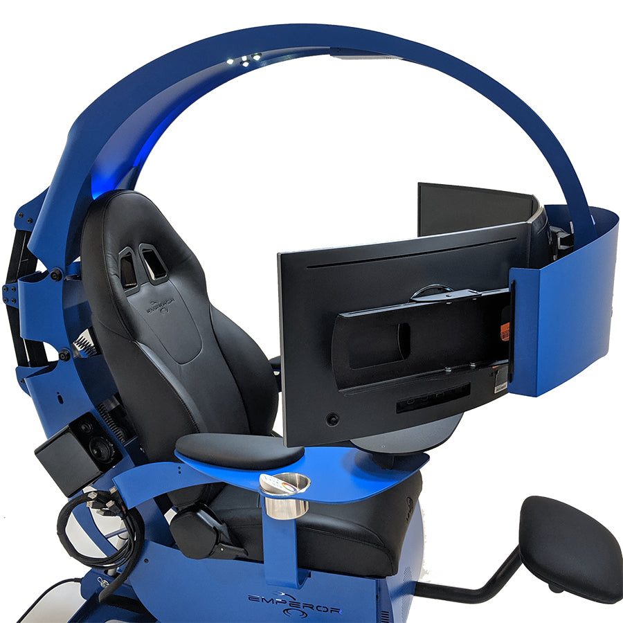 Blue Emperor XT with 3 monitors